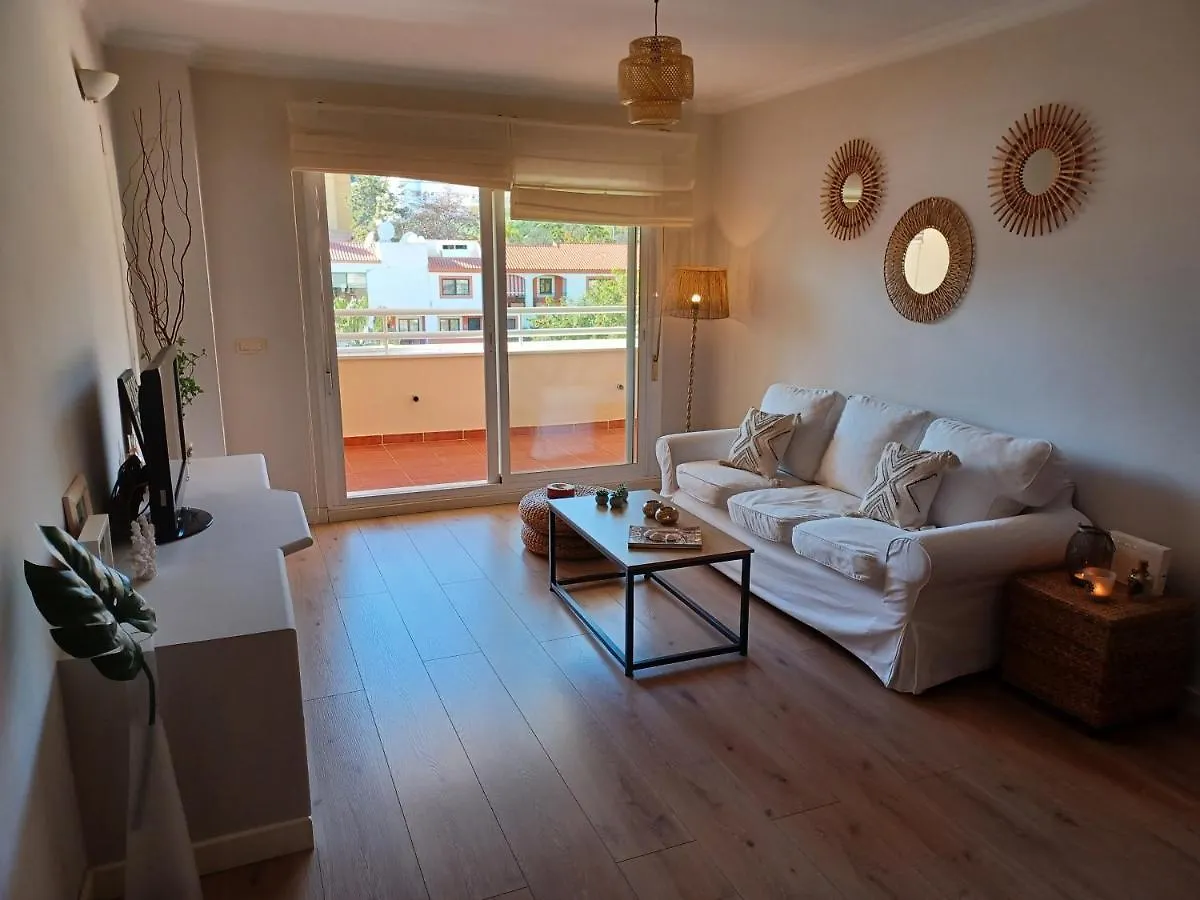 Apartamento 140 M2, 400 Metros De La Playa En Benalmádena Ισπανία