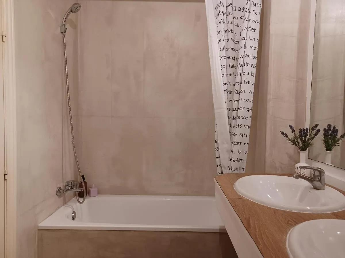 Διαμέρισμα Apartamento 140 M2, 400 Metros De La Playa En Benalmádena
